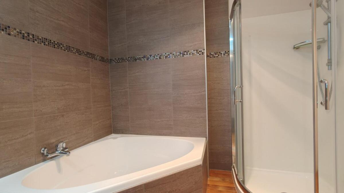 Hidden Oasis In Epsom With Panoramic View Villa Auckland Bagian luar foto