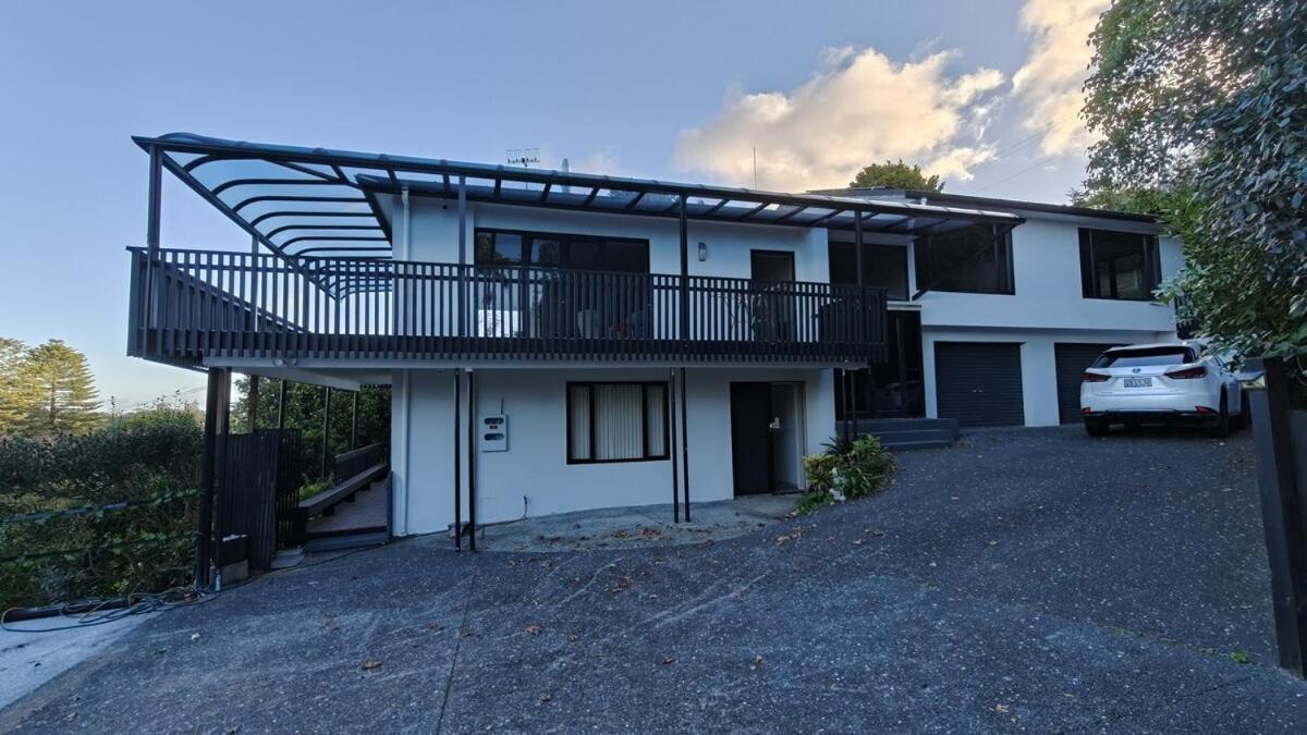 Hidden Oasis In Epsom With Panoramic View Villa Auckland Bagian luar foto